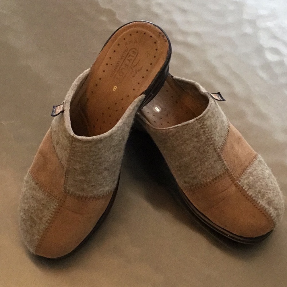 Boiled wool and suede Fly Flot clogs